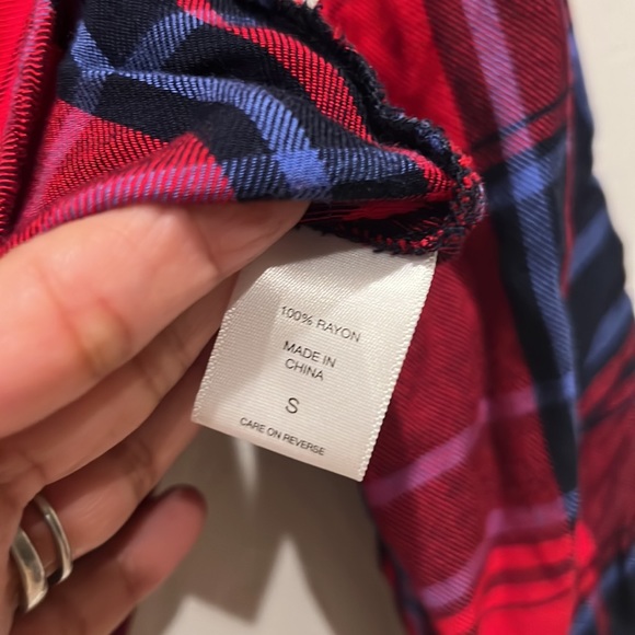 New York and Company Lightweight Super Soft Flannel Shirt - Picture 5 of 11